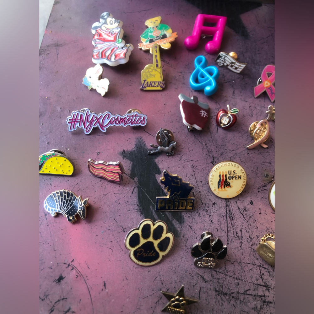 Colorful Assorted Pins Collection - Picture 3 of 5